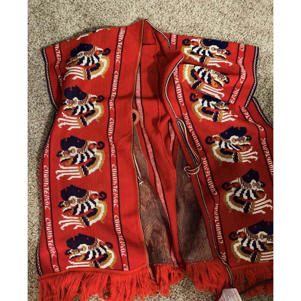 Vtg 1970's Cuauhtemoc Poncho Cape Knitted Mexican Aztec Native Fringe